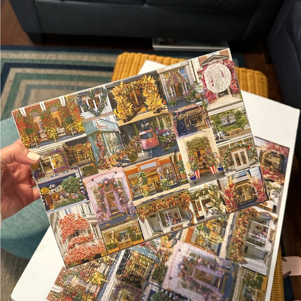 Galison London in Bloom – 1000 Piece Puzzle Fun and Challenging Activity - Picture 4 of 4